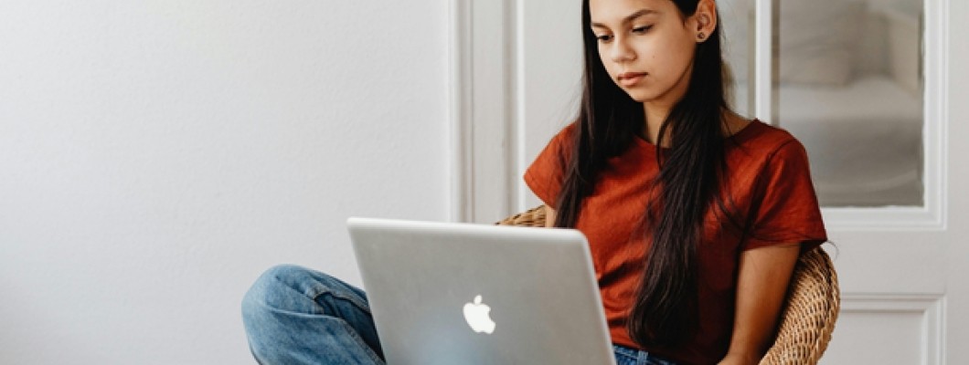 MacBook Kılıf, Koruma ve Daha Fazlası