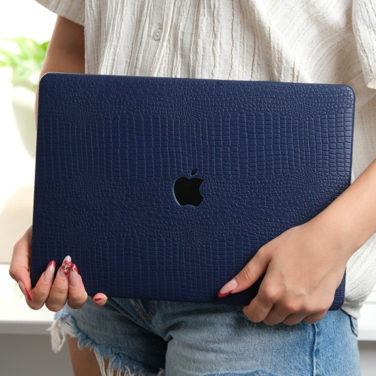 MacBook Pro 13 İnç Timsah Desenli Deri Kaplama Premium Kılıf M1 M2 Uyumlu