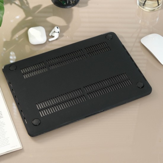 macbook pro 13 ince hafif sert kılıf detay